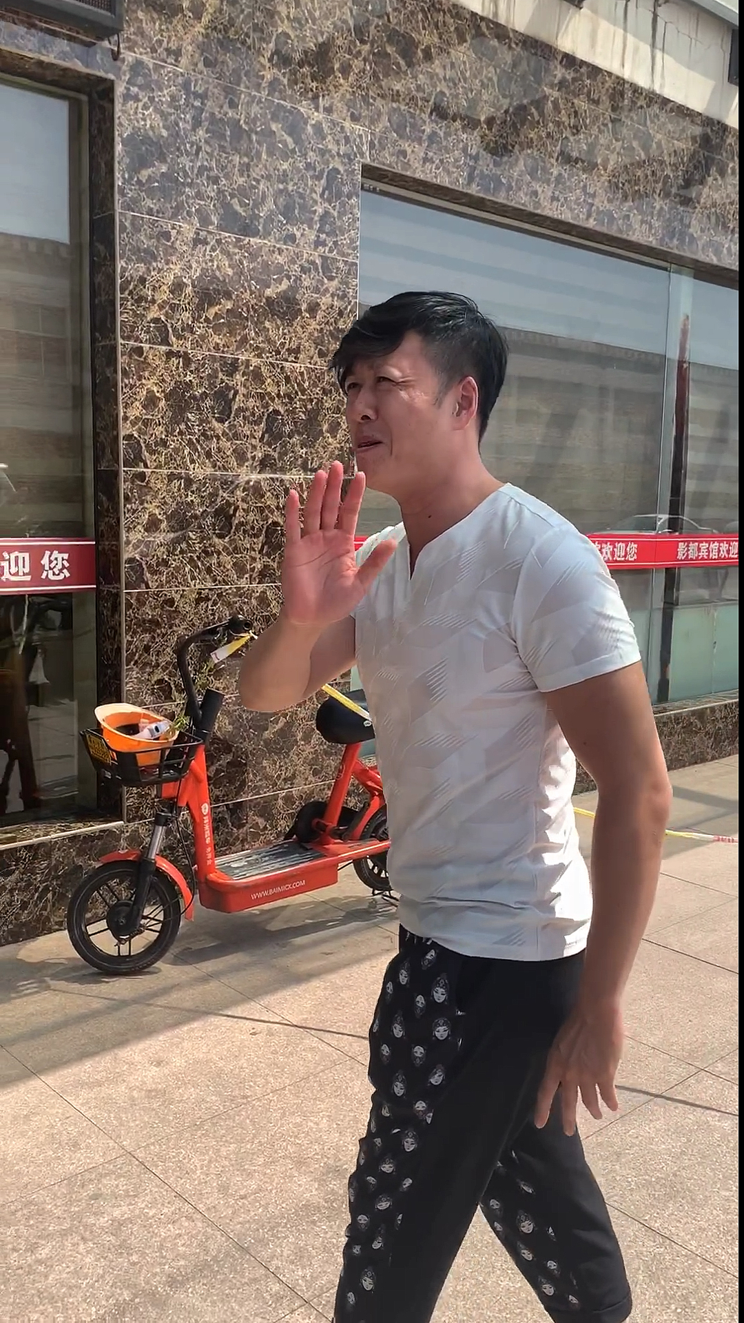 大侠霍元甲里饰演鹰九人物郭伟-度小视