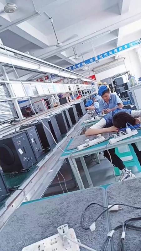 把生活拍成电影#做音响的一个黑厂