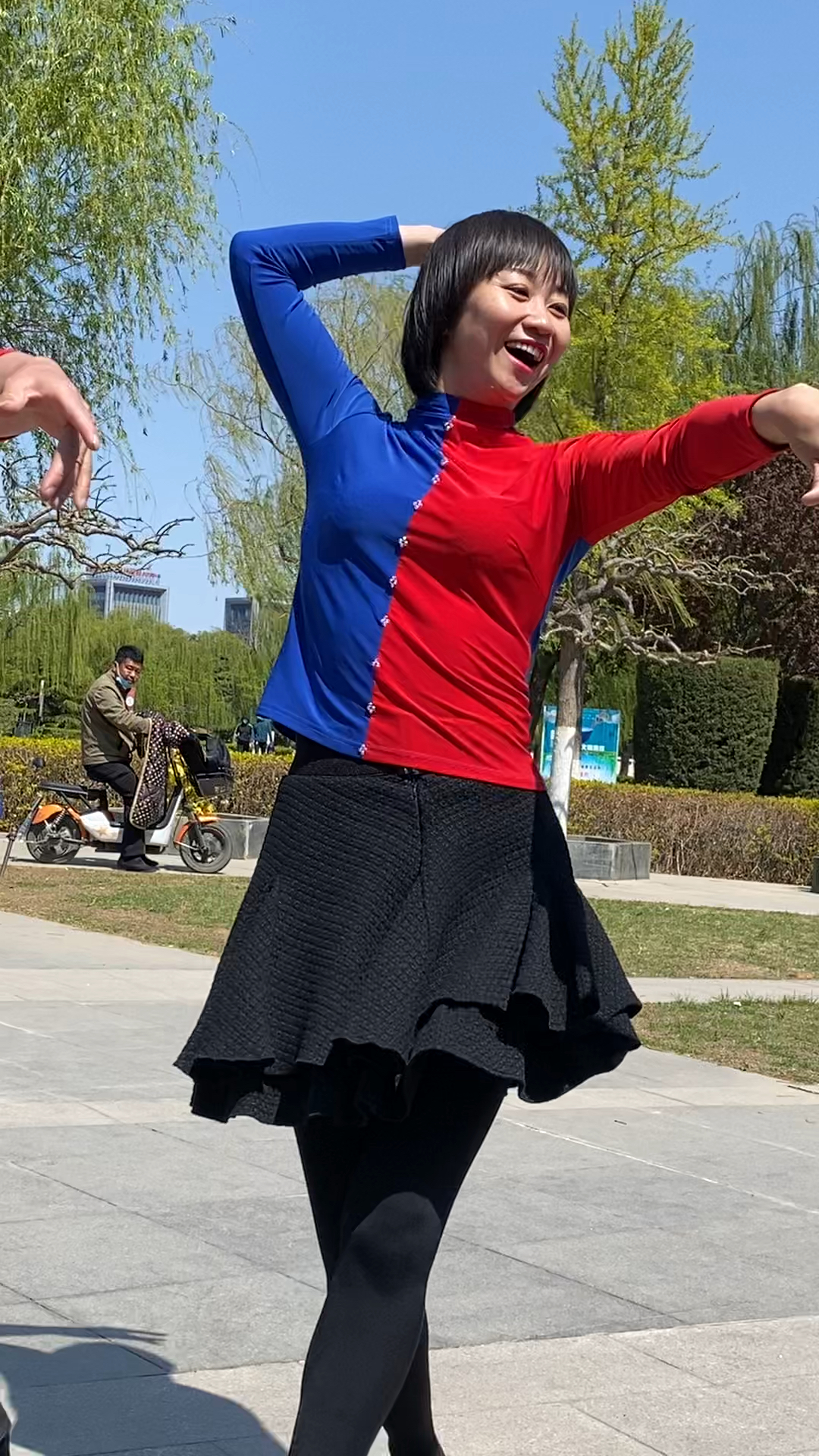 优美动人的舞姿