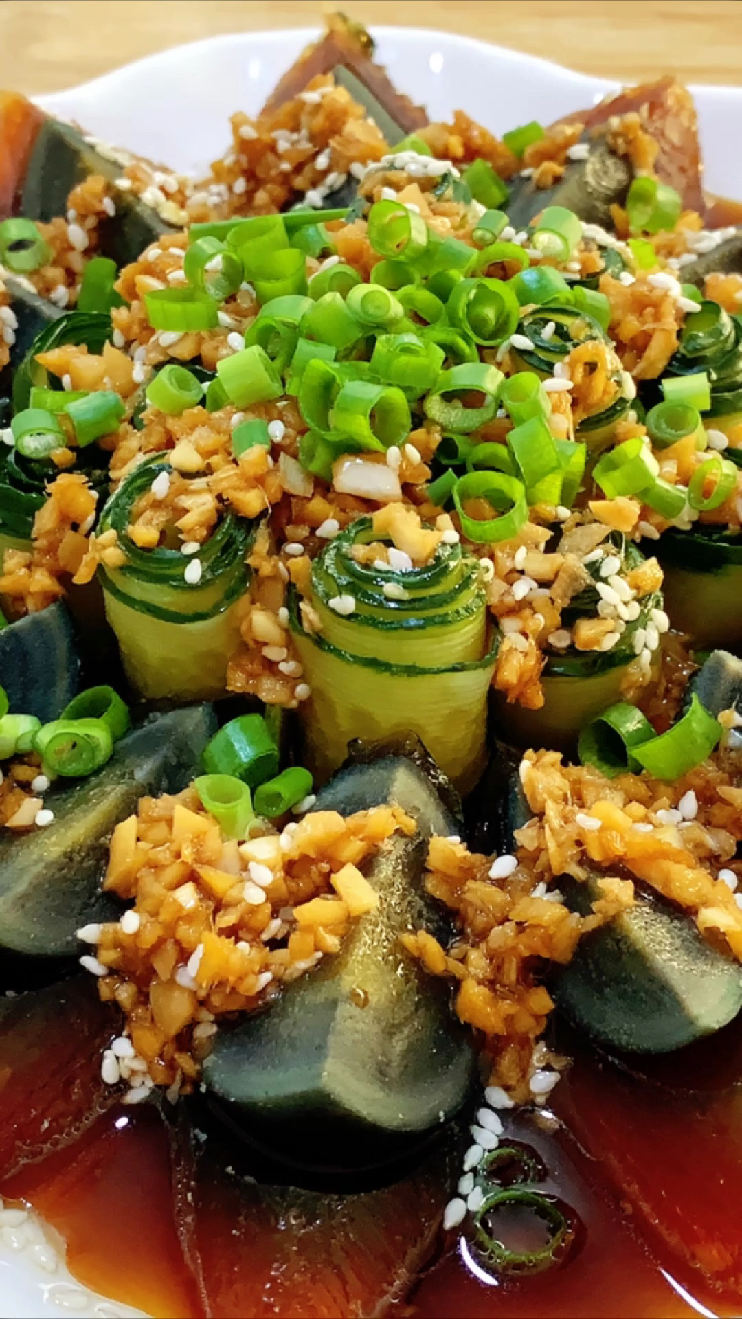 美食#姜汁皮蛋的做法,简单家常,喜欢的可以试一下!-度小视