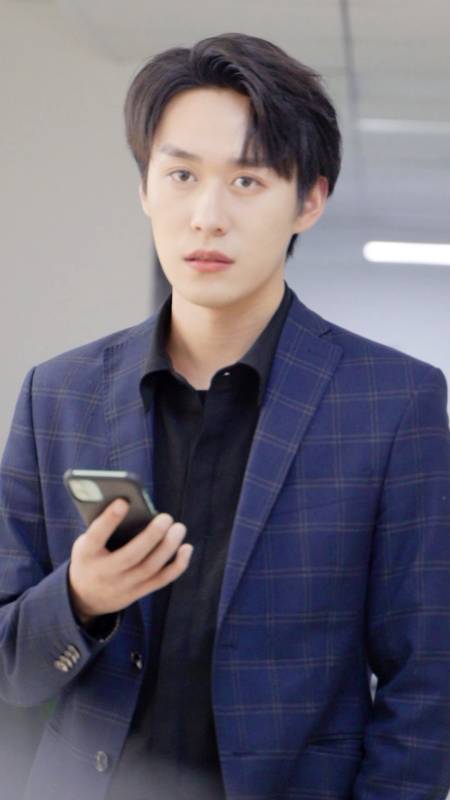 0次播放 . 2020-11-19 0举报 慕容壮壮v