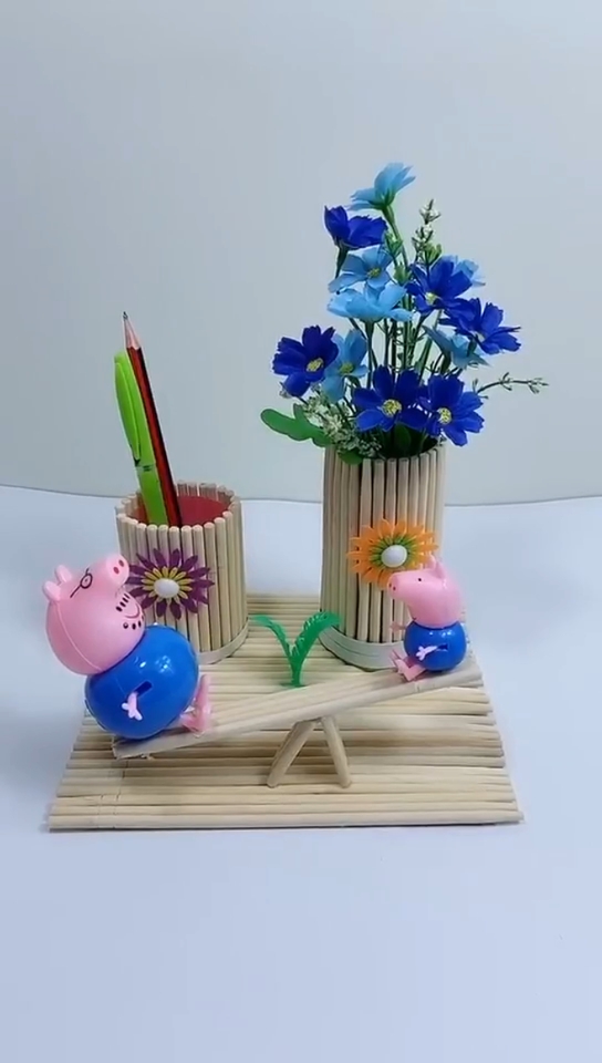 手工制作#一次性筷子同时解决了笔筒,花瓶和跷跷板,好看又实用,有木