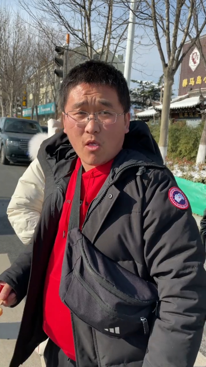 笑神姜涛#涛哥感冒了,他说吃这个能治人才呀