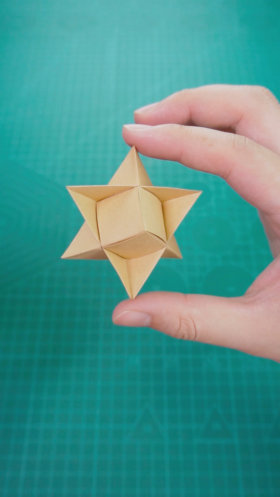 手工制作立体六芒星吹气就能转的折纸小玩具考验肺活量的时候到了