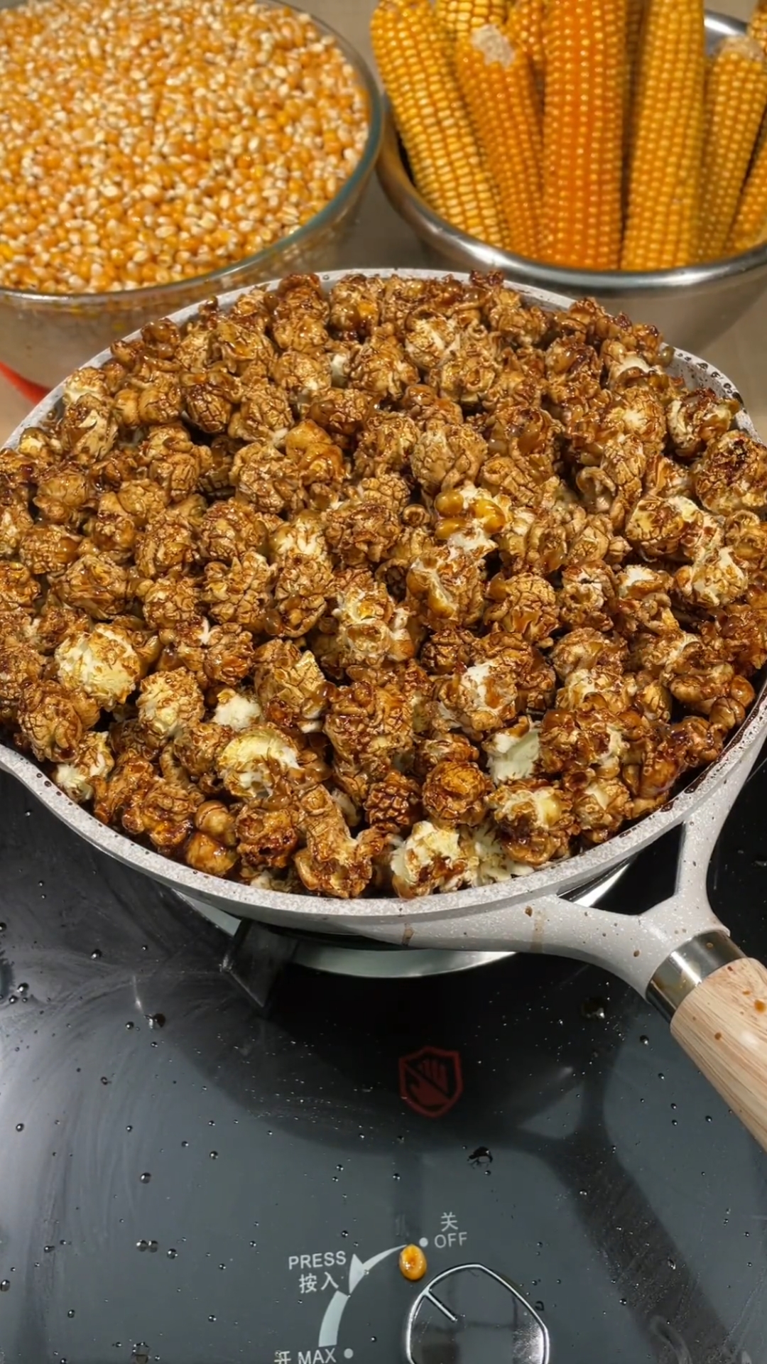 自制巧克力味爆米花,酥酥脆脆,吃了还想吃,你学会了吗?