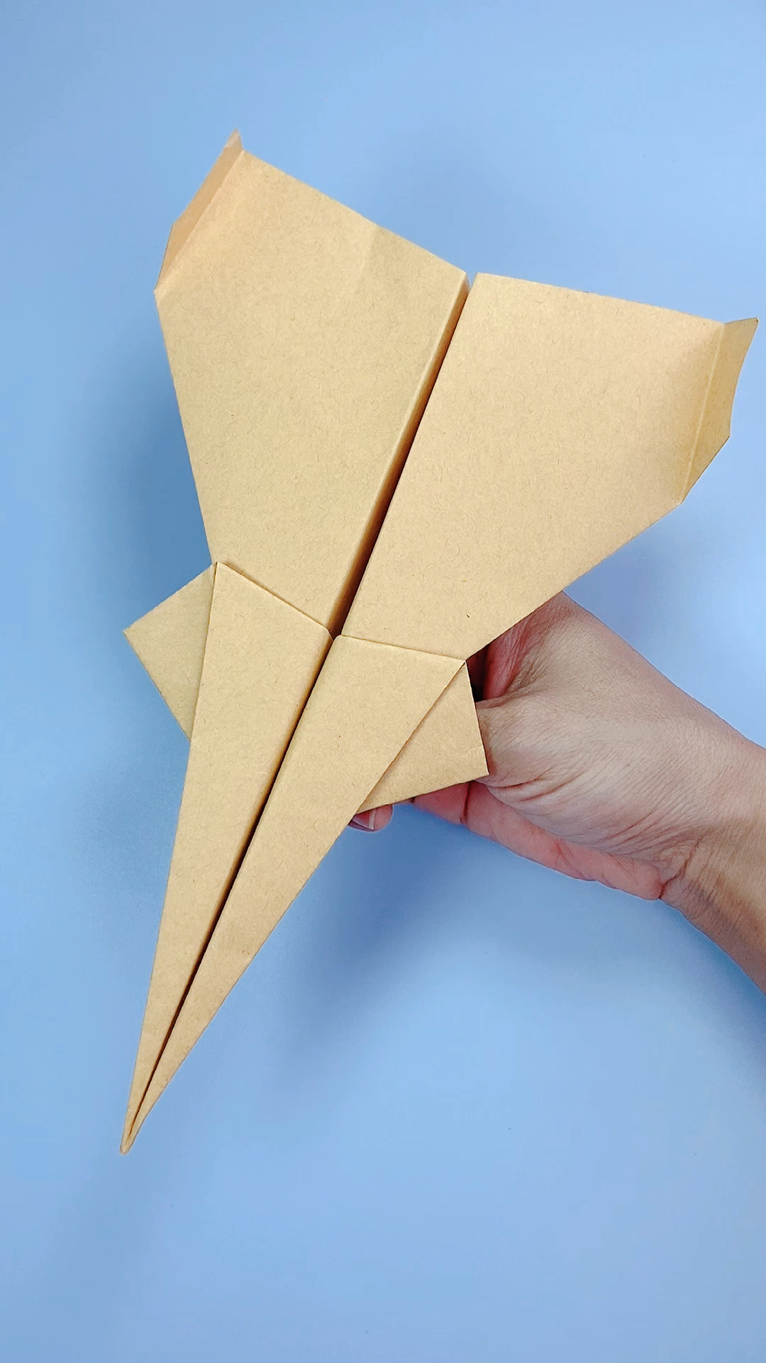纸飞机造型独特飞行带感的纸飞机