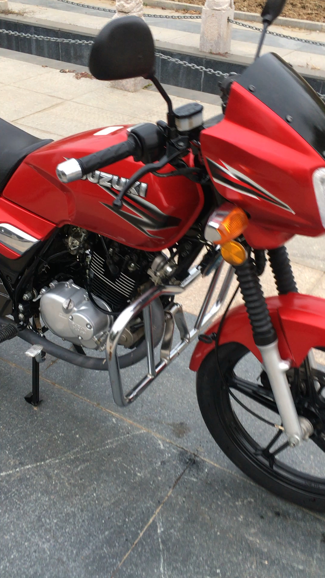 铃木黑机钻豹王125