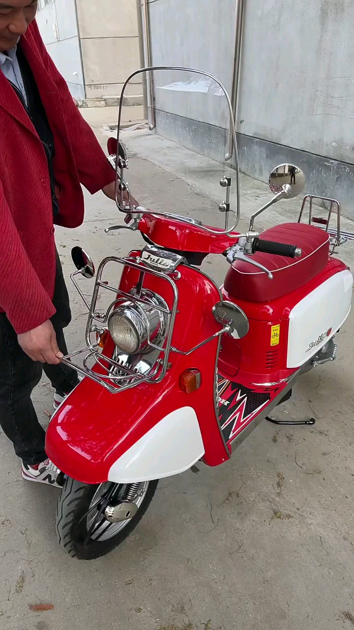 五十周年纪念版的本田火车龟