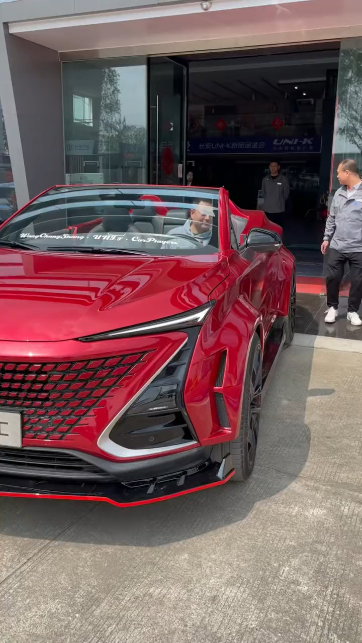 汽车那些事#长安敞篷车来了,国产车的颜值巅峰!