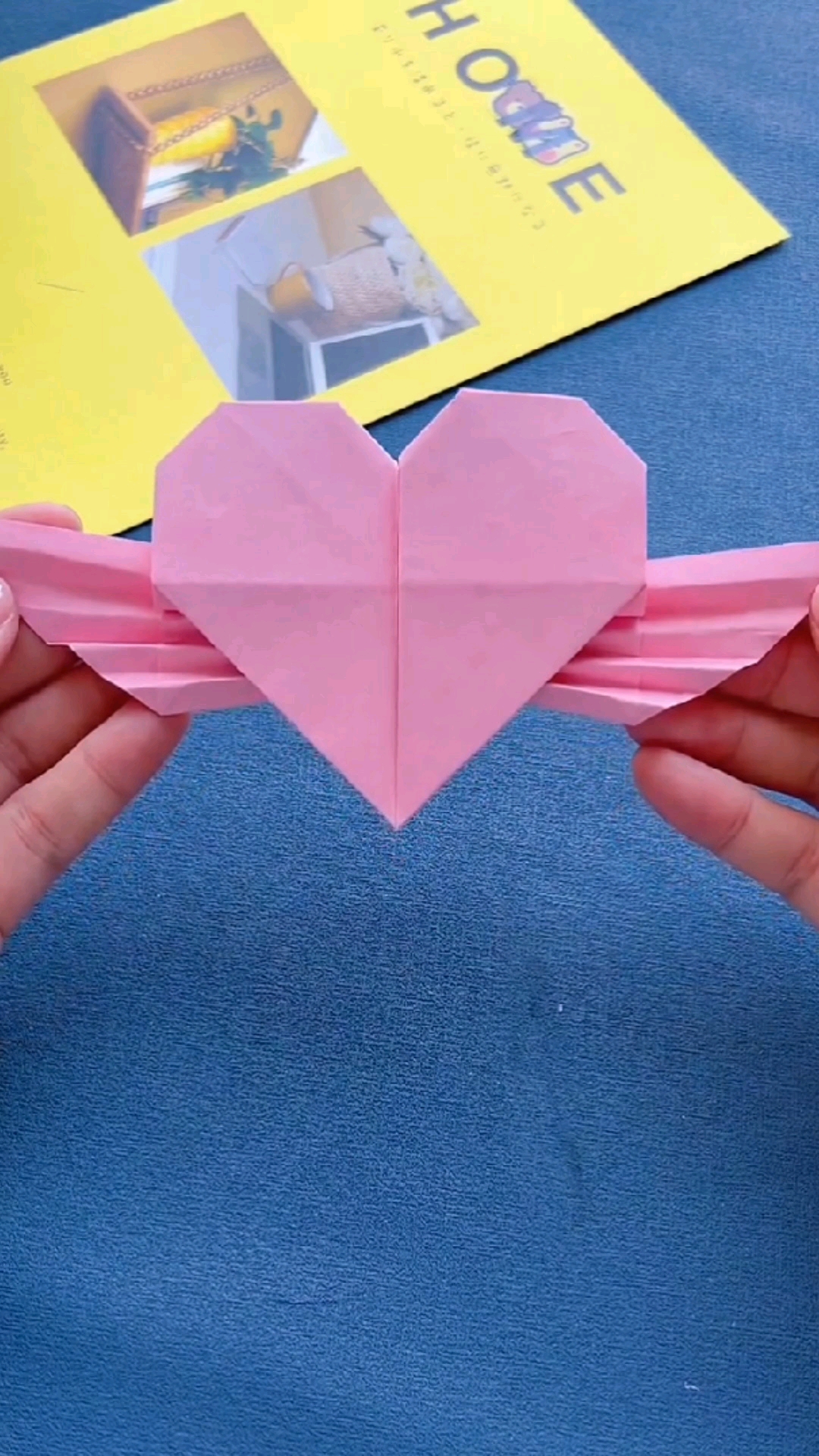 手工制作一张纸教你做一个带翅膀的爱心