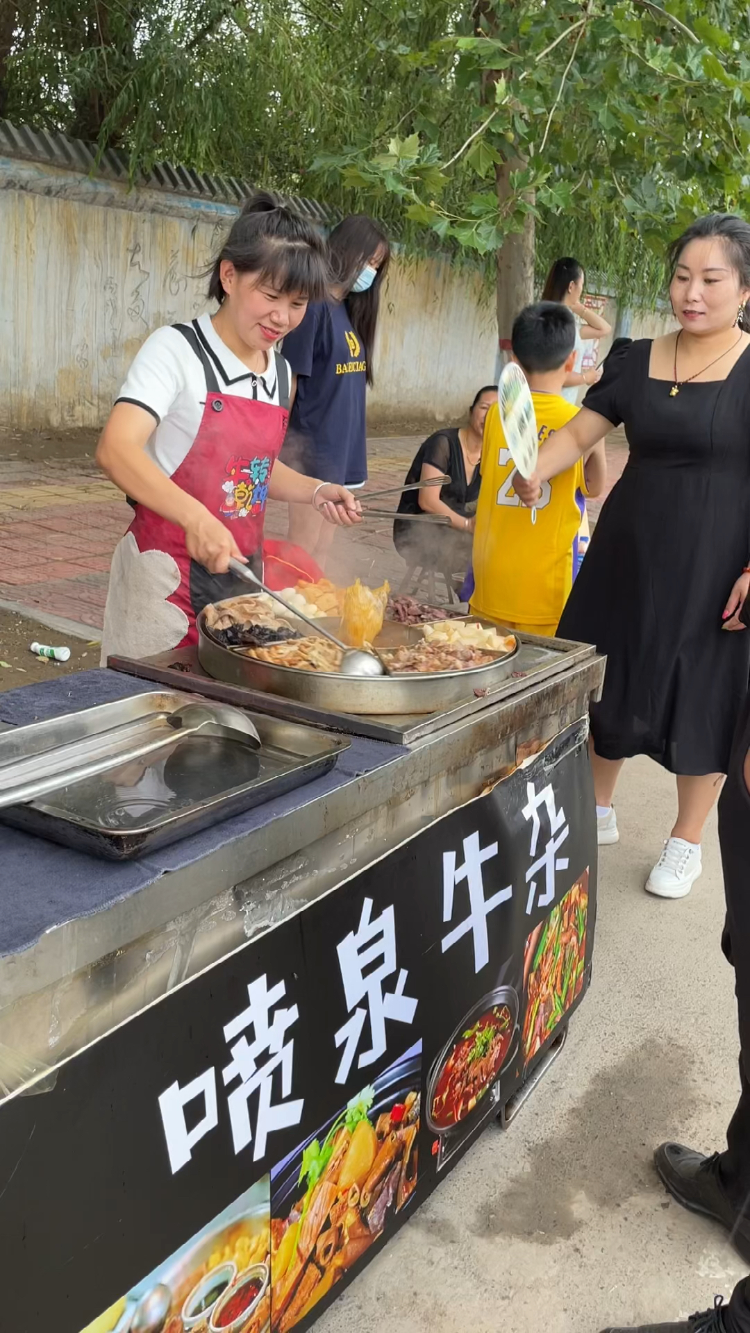 喷泉牛杂#摆摊不等于没有出息,放下面子,努力赚钱才是成年人最大的