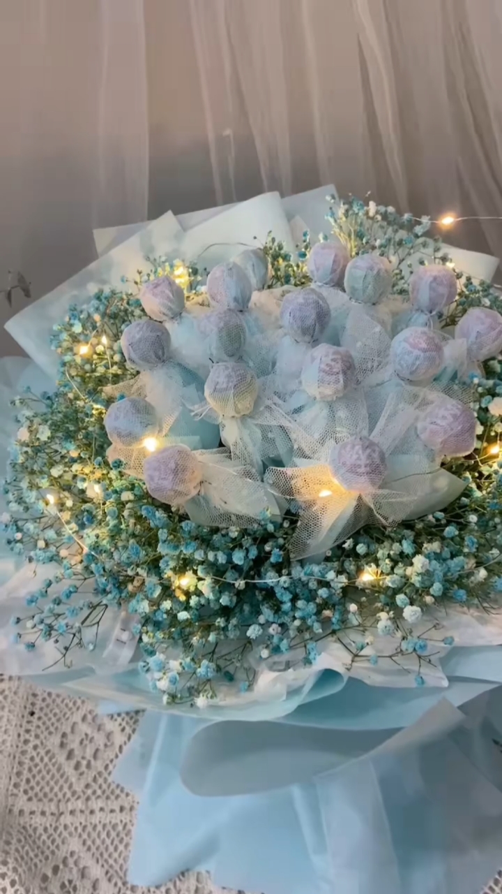 棒棒糖满天星花束,17岁,选了17个棒棒糖