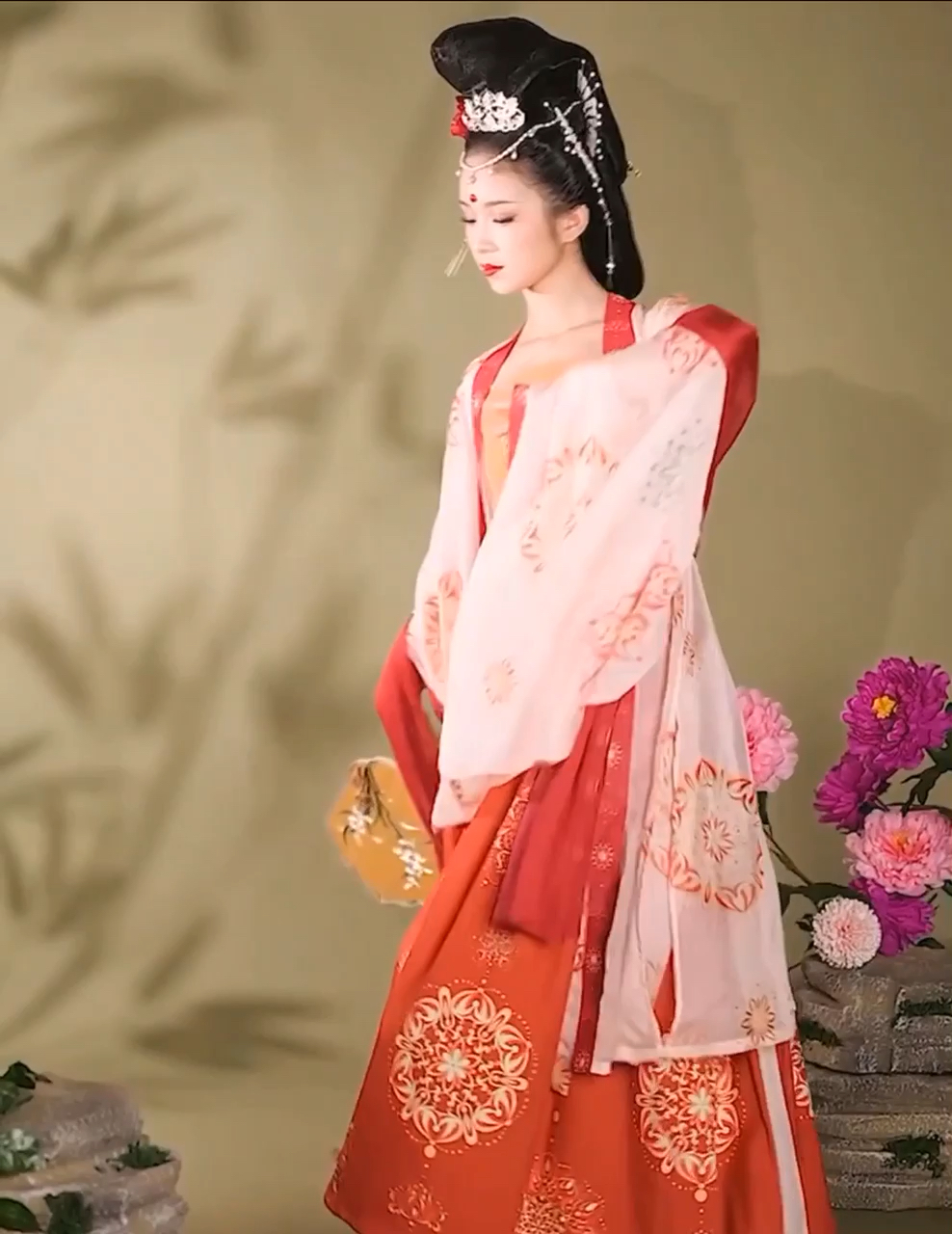 唐风汉服美女,别有韵味