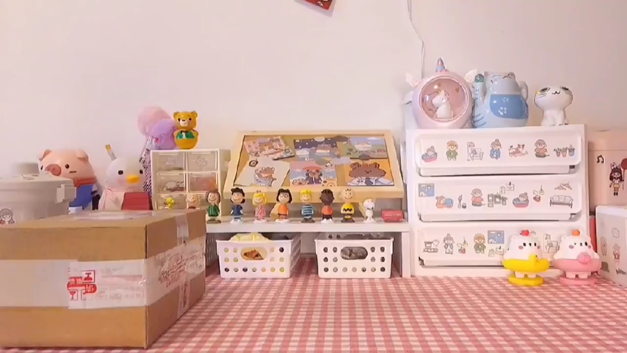 拼夕夕贫民窟女孩拆一堆少女心好物分享