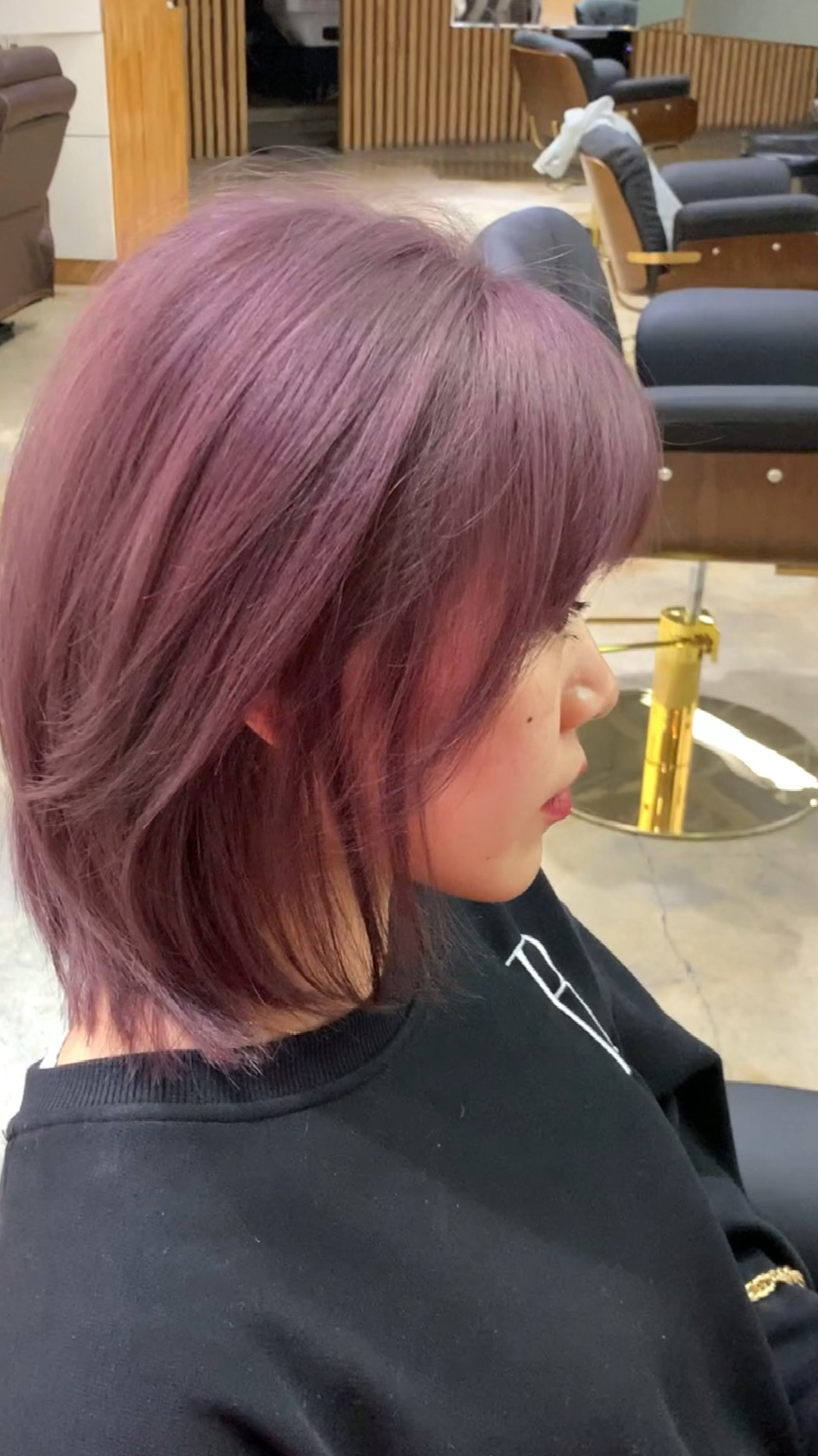 颜值大pk显白发色雾感粉紫灰色2021年流行发色