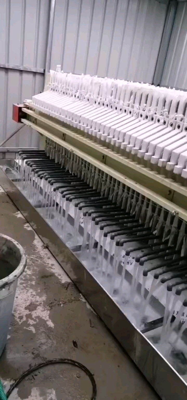 广源压滤机,滤液清,泥饼干.石材污水处理效果