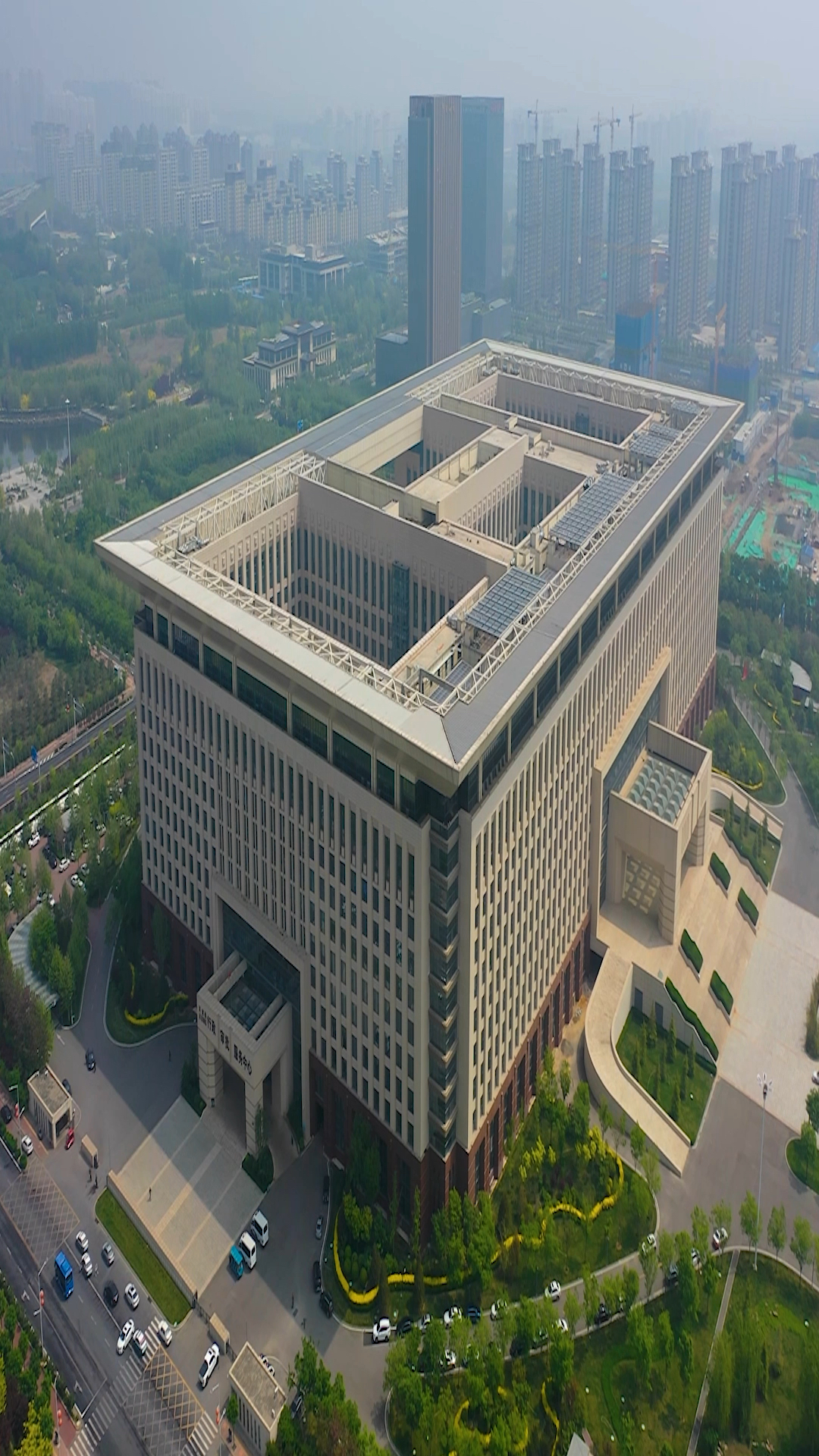 中国史诗级单体建筑石家庄行政大楼在世界上都数一数二