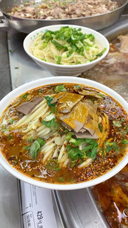 美食#河南特色美食高汤饸饹面